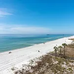 Edgewater Leeward 406, 2 Bedroom, Beach Front, Pool, Sleeps 6