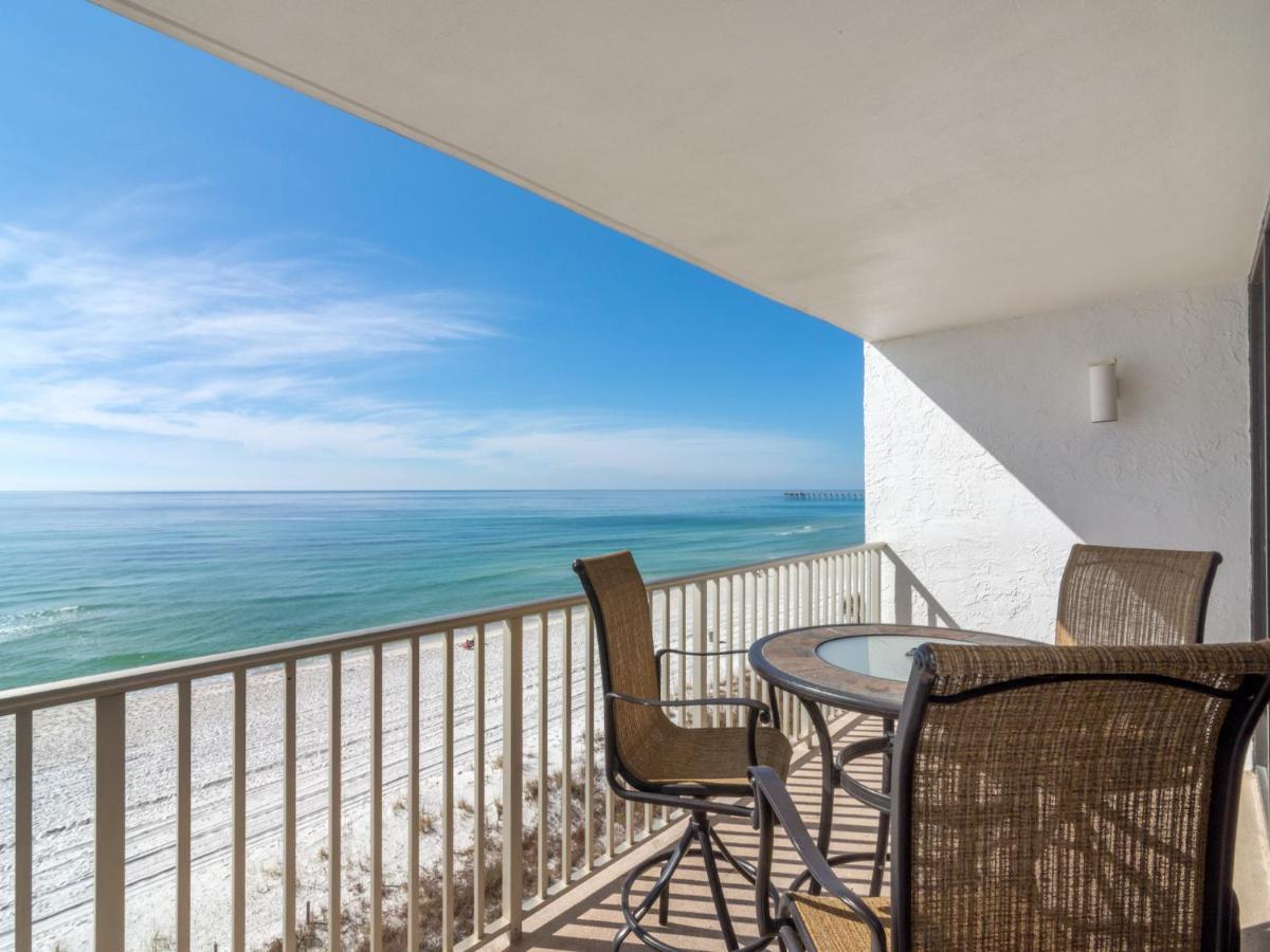 Edgewater Leeward 406, 2 Bedroom, Beach Front, Pool, Sleeps 6 Apartment