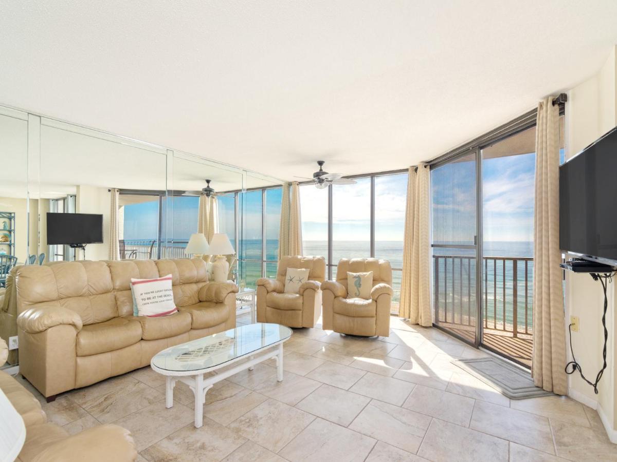Apartment Edgewater Leeward 406, 2 Bedroom, Beach Front, Pool, Sleeps 6 *